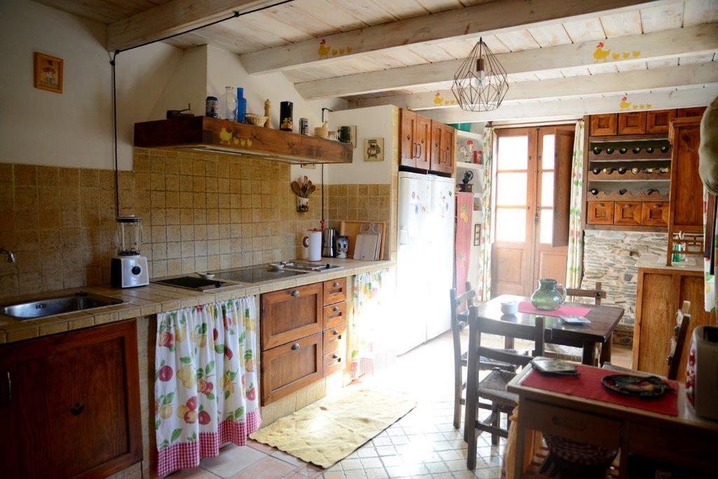 Casa Rural Pico Del Lugar Villar de los Barrios エクステリア 写真